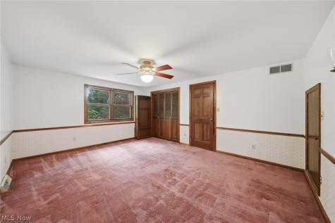 776 Perry Avenue Ravenna OH 44266
