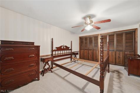 776 Perry Avenue Ravenna OH 44266