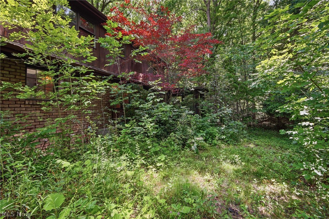 776 Perry Avenue Ravenna OH 44266