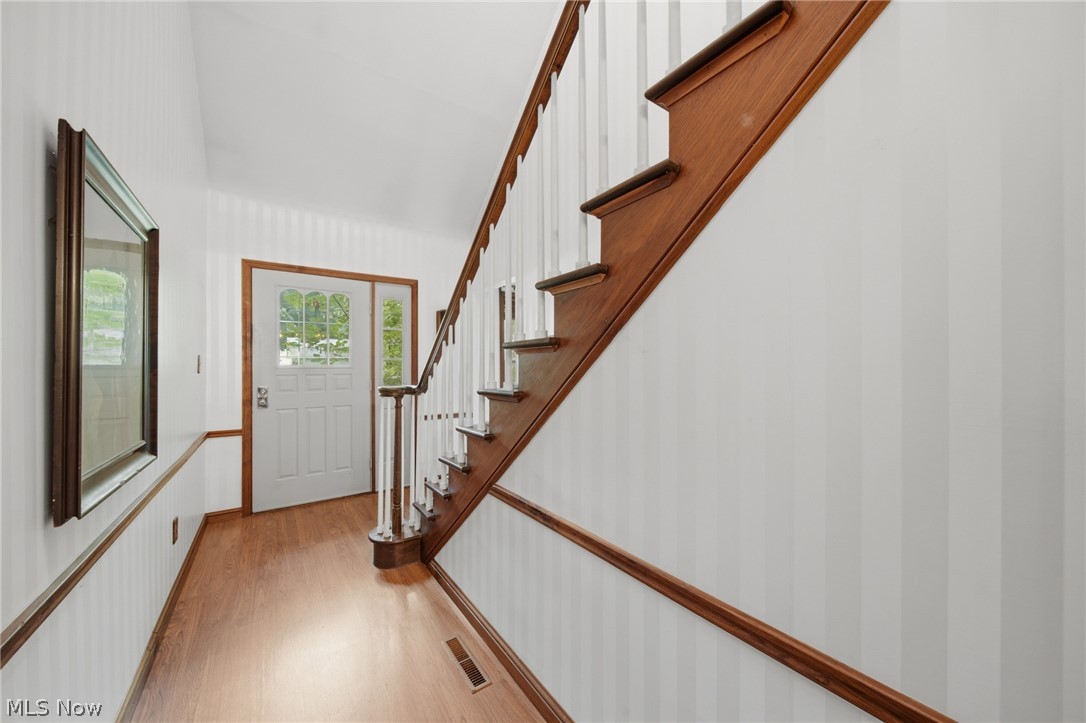 776 Perry Avenue Ravenna OH 44266