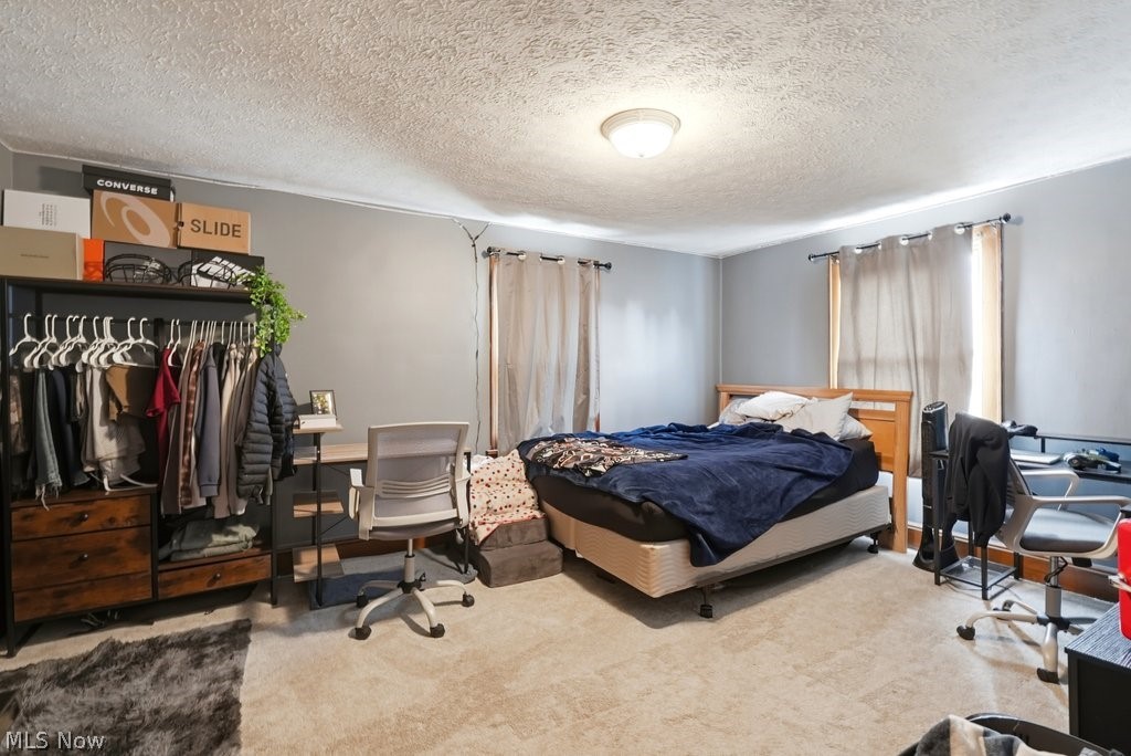 2390 Roth Drive Cuyahoga Falls OH 44221