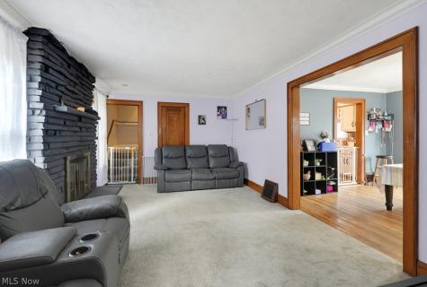 2390 Roth Drive Cuyahoga Falls OH 44221