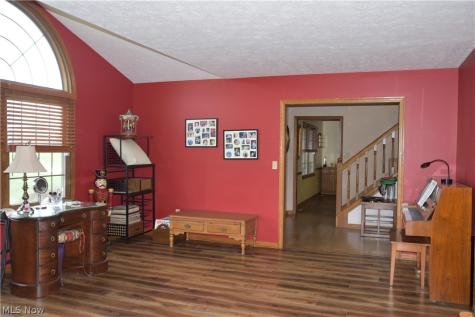 2285 Thoroughbred Drive Wadsworth OH 44281