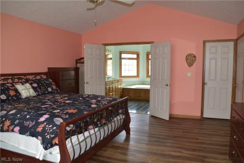 2285 Thoroughbred Drive Wadsworth OH 44281