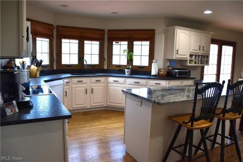 2285 Thoroughbred Drive Wadsworth OH 44281