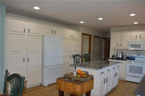 2285 Thoroughbred Drive Wadsworth OH 44281