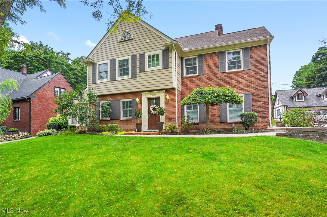 709 Palisades Drive Akron OH 44303