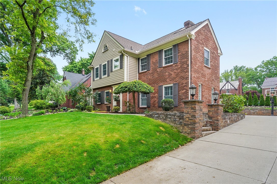 709 Palisades Drive Akron OH 44303