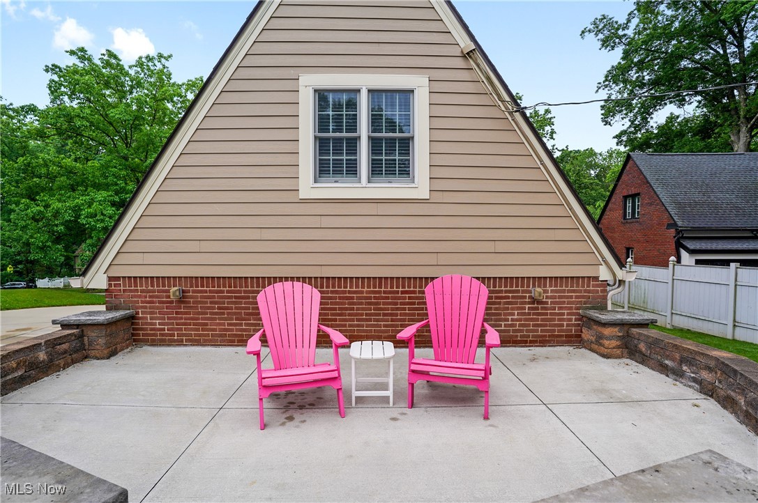 709 Palisades Drive Akron OH 44303
