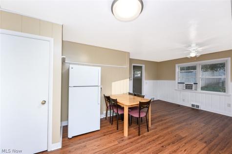 69 W Hiram Street Barberton OH 44203