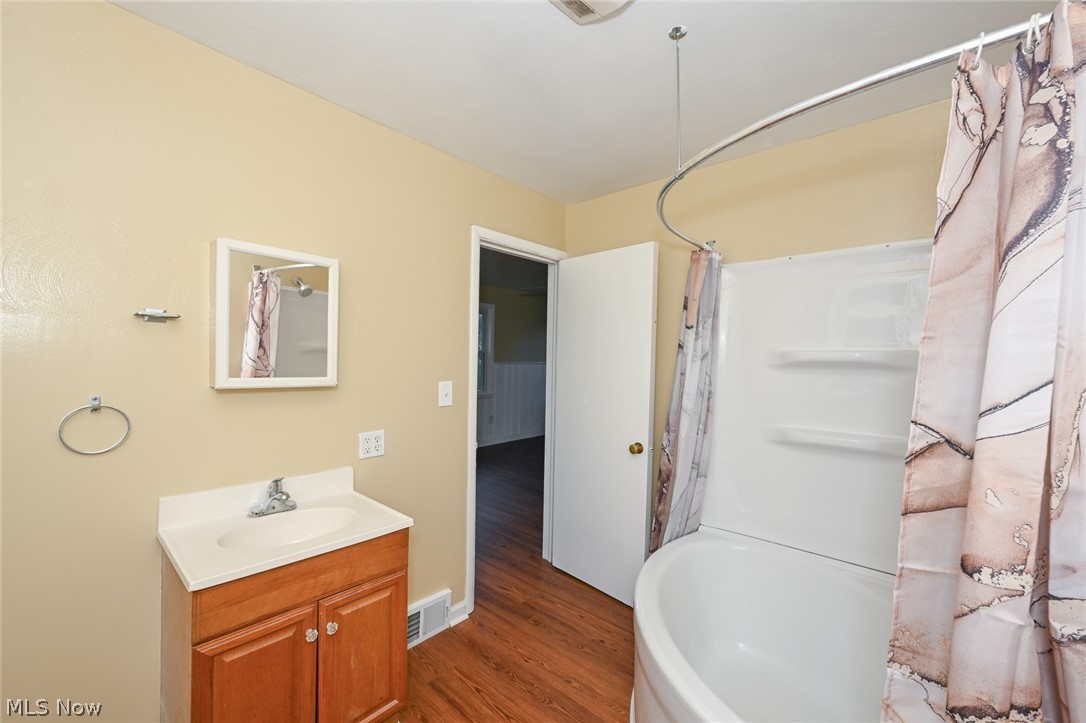 69 W Hiram Street Barberton OH 44203