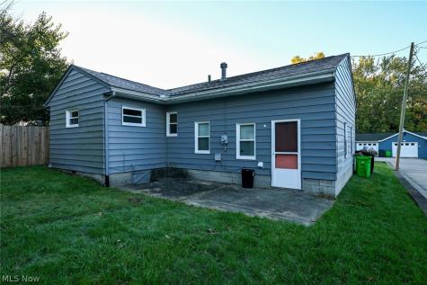 69 W Hiram Street Barberton OH 44203