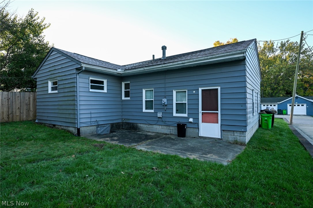69 W Hiram Street Barberton OH 44203