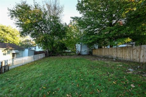 69 W Hiram Street Barberton OH 44203