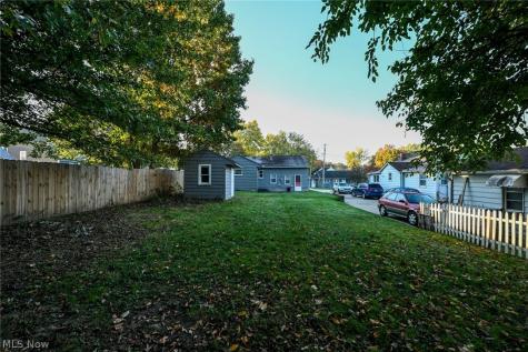 69 W Hiram Street Barberton OH 44203