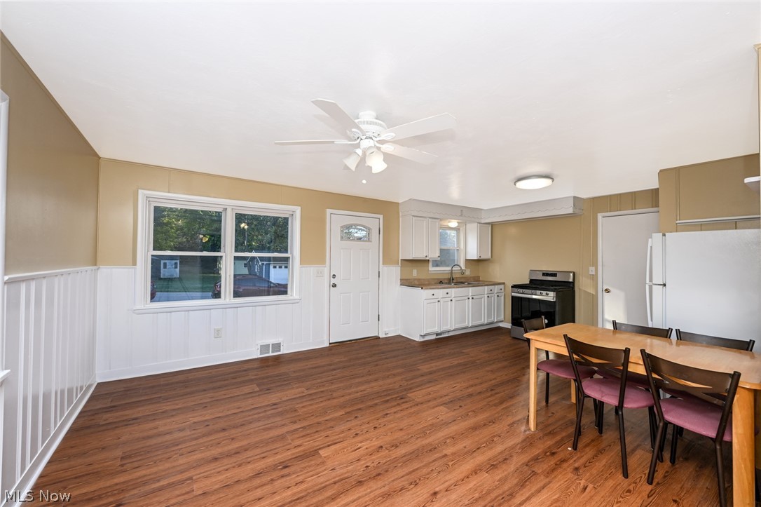69 W Hiram Street Barberton OH 44203