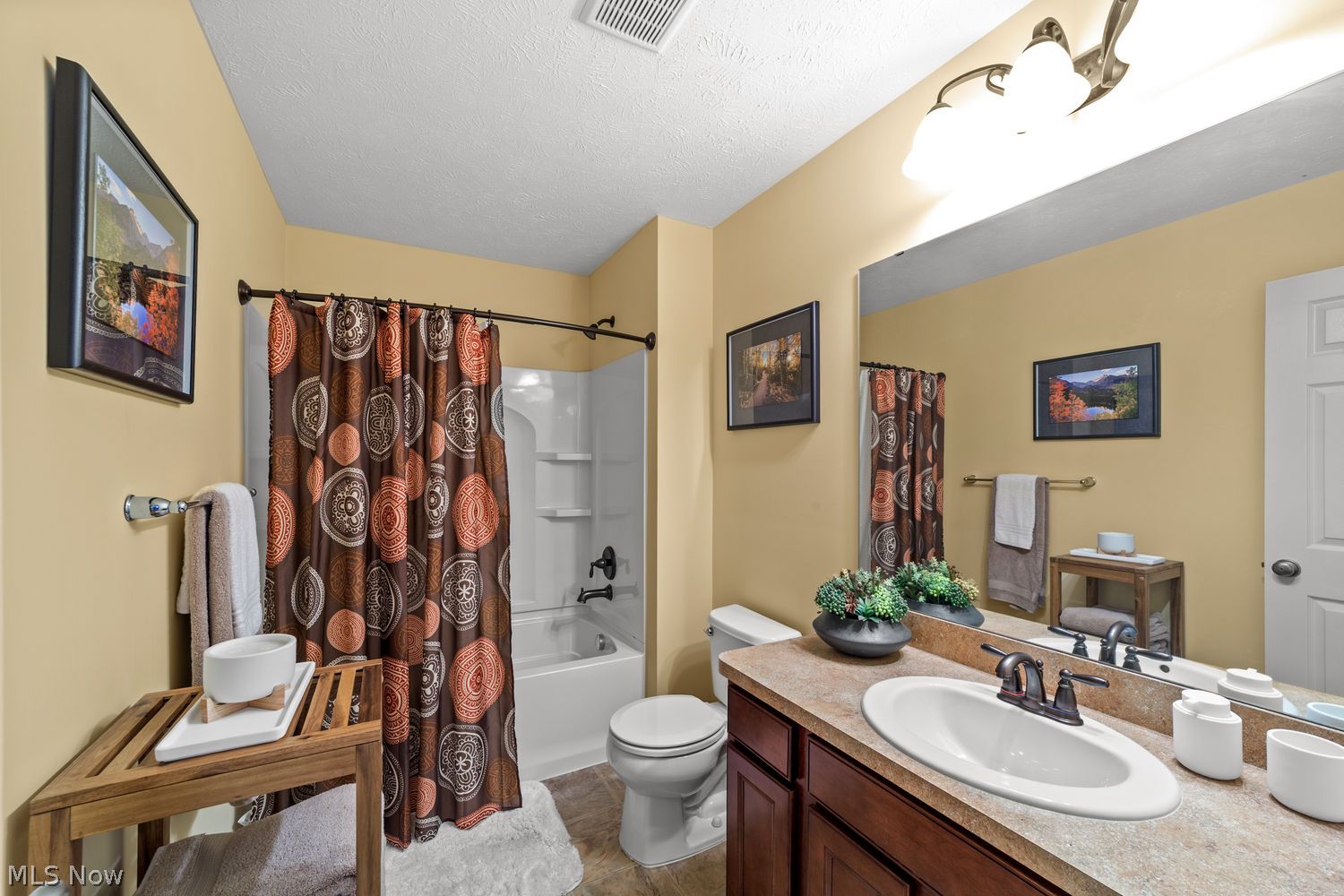 10329 Redbud Drive Aurora OH 44202