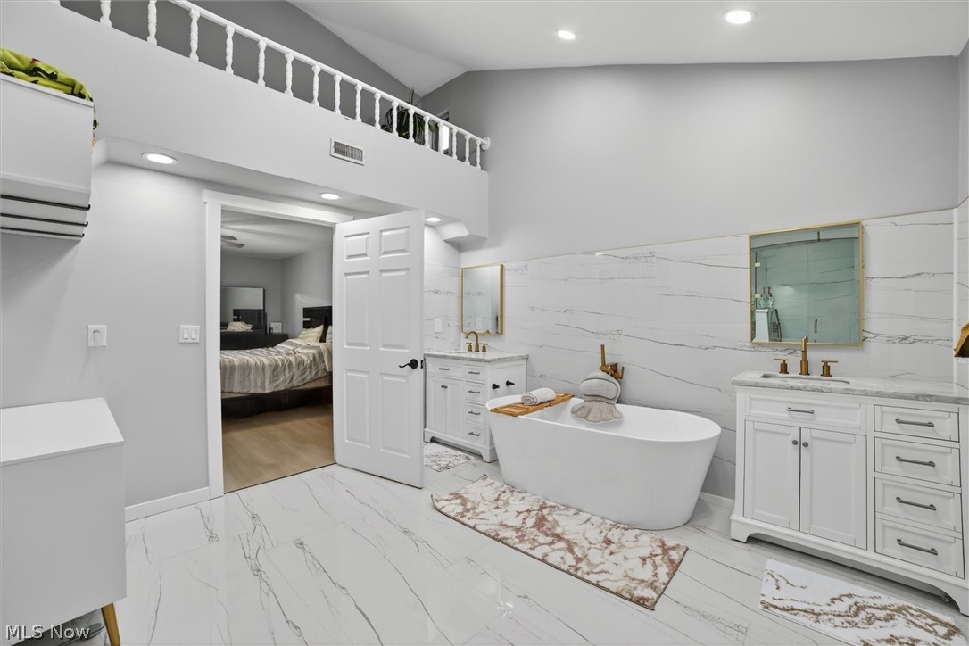 9447 Lindberg Drive North Royalton OH 44133