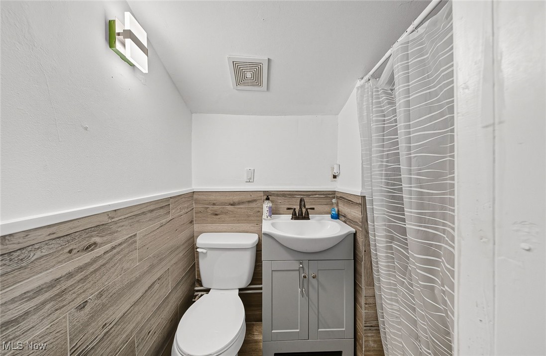 9447 Lindberg Drive North Royalton OH 44133