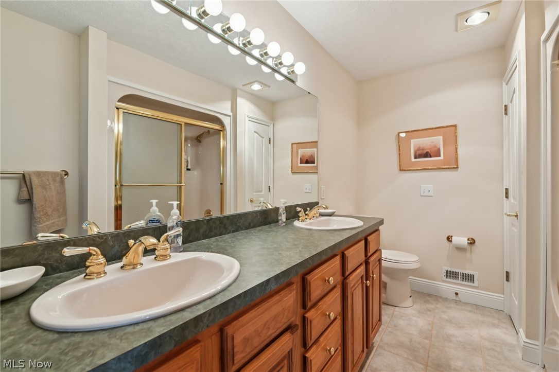 116 Squires Lane Chardon OH 44024