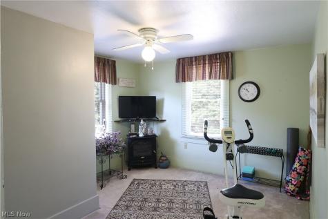 1621 Union Street Cuyahoga Falls OH 44221
