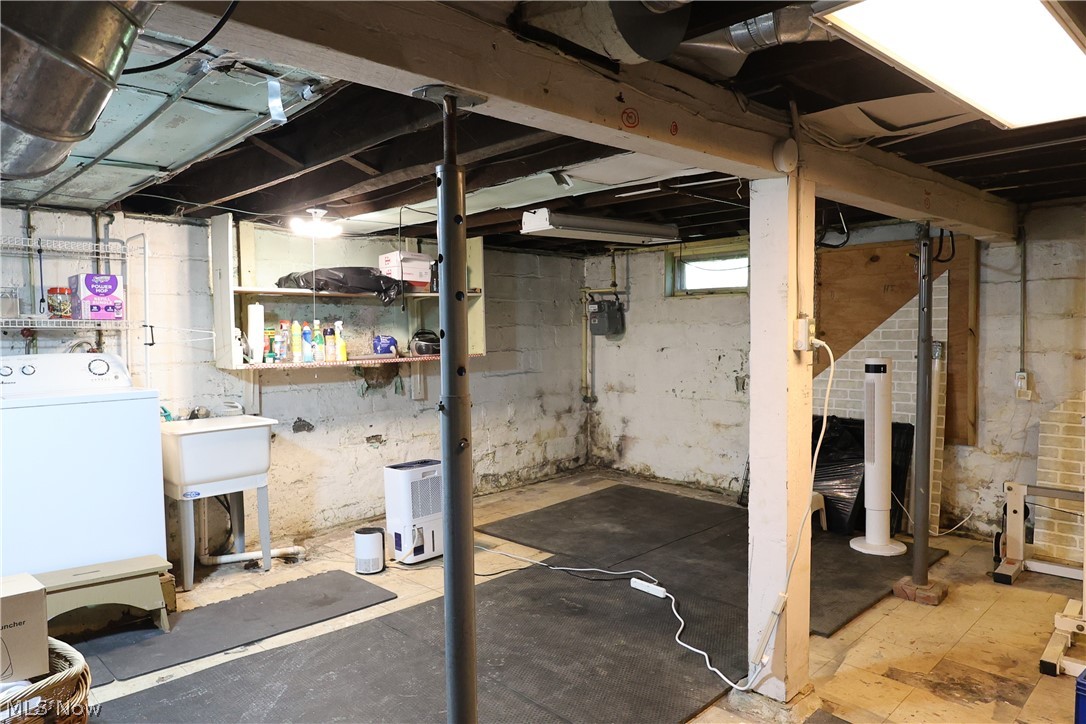 1621 Union Street Cuyahoga Falls OH 44221