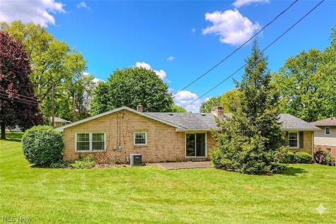 1740 Washington Boulevard Louisville OH 44641