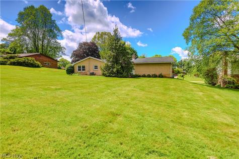 1740 Washington Boulevard Louisville OH 44641
