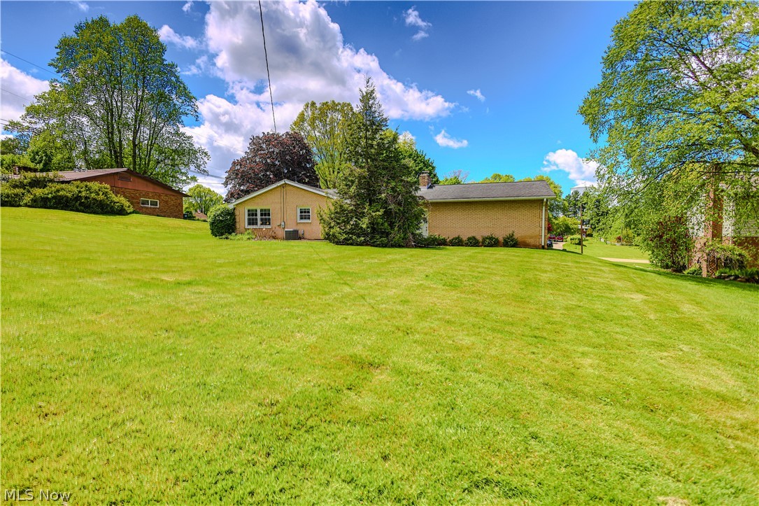 1740 Washington Boulevard Louisville OH 44641