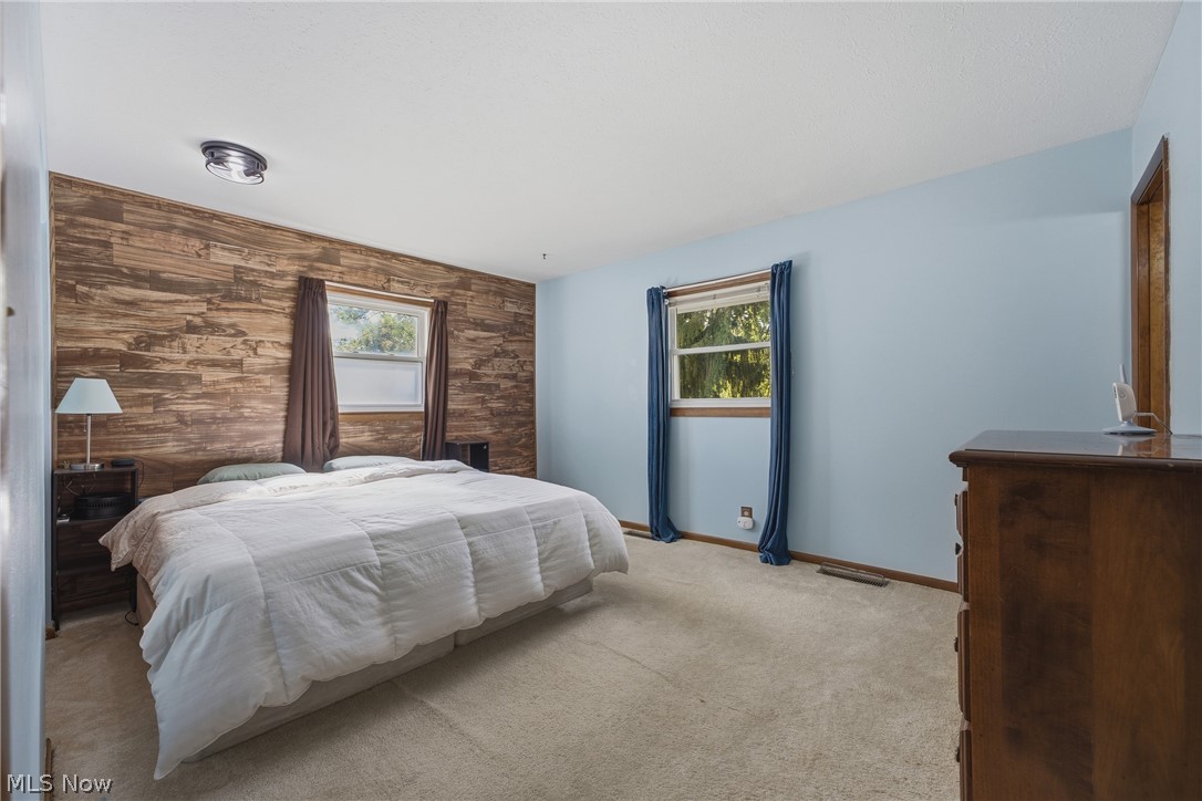 231 Manor Avenue NW Canton OH 44708