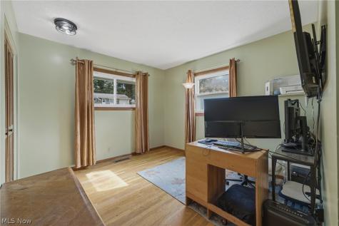 231 Manor Avenue NW Canton OH 44708