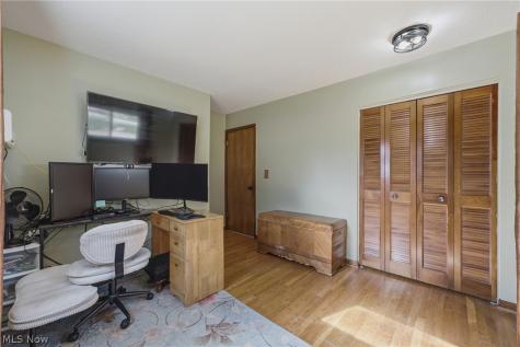 231 Manor Avenue NW Canton OH 44708