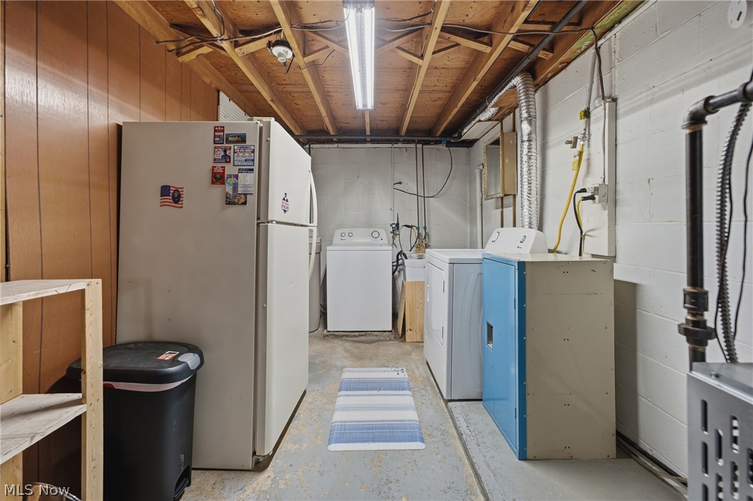 231 Manor Avenue NW Canton OH 44708