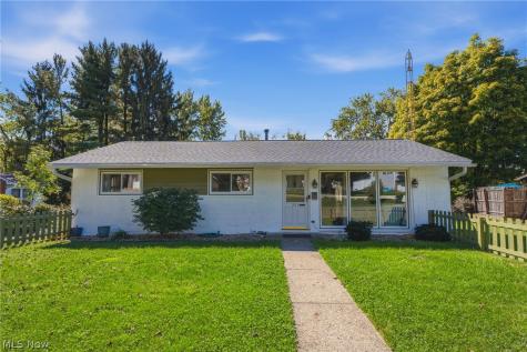 231 Manor Avenue NW Canton OH 44708