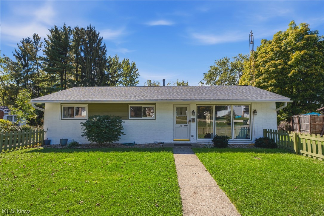 231 Manor Avenue NW Canton OH 44708