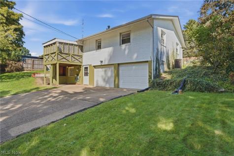 231 Manor Avenue NW Canton OH 44708