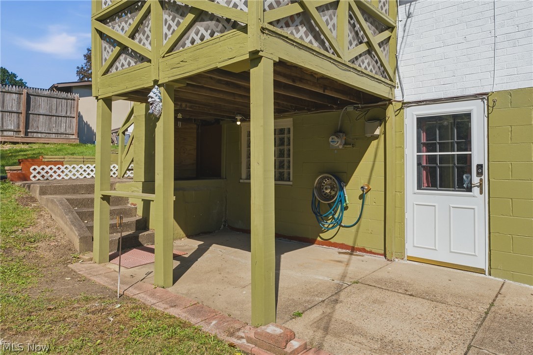 231 Manor Avenue NW Canton OH 44708