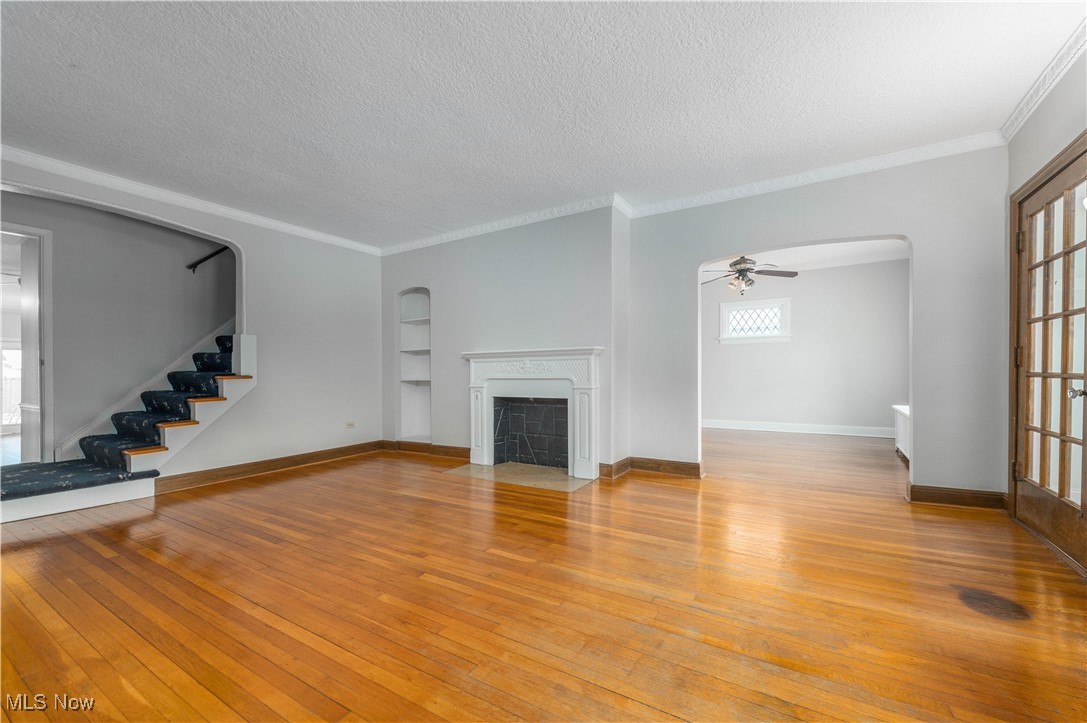 17702 Narragansett Avenue Lakewood OH 44107