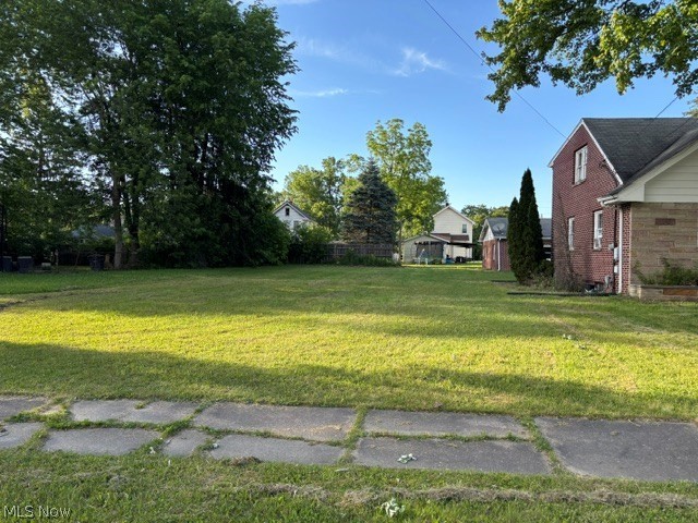 1006 Orlo Warren OH 44485