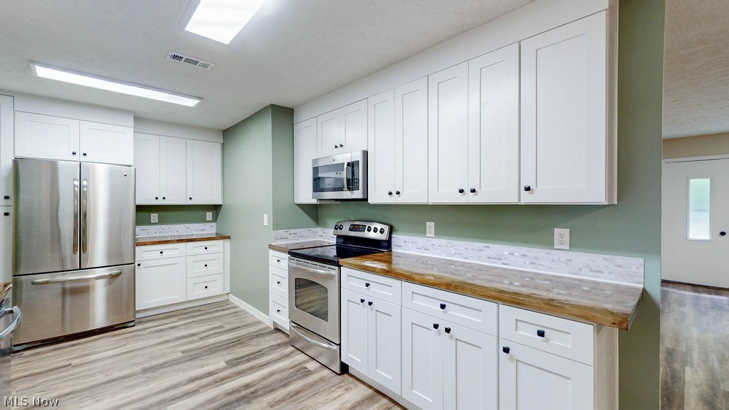 18620 Shaw Road Chagrin Falls OH 44023