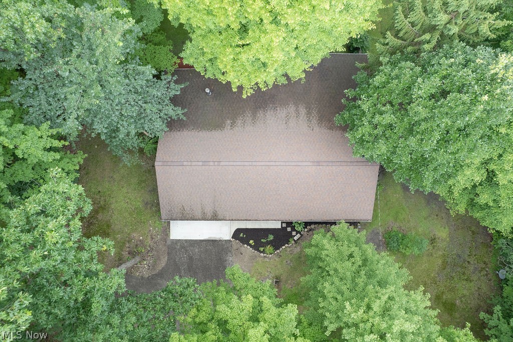 18620 Shaw Road Chagrin Falls OH 44023