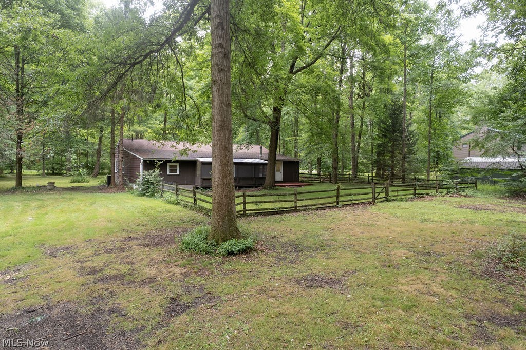 18620 Shaw Road Chagrin Falls OH 44023