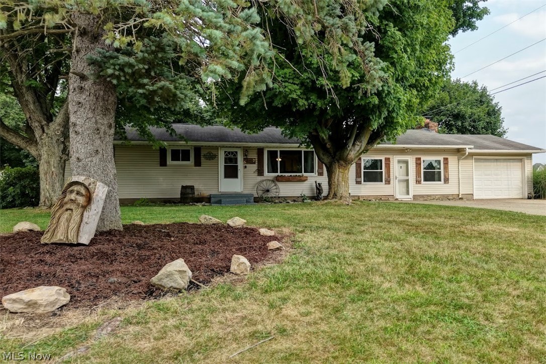 1750 Fairbrook Avenue NE East Canton OH 44730