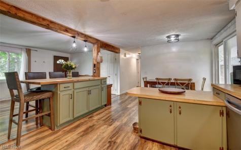 1750 Fairbrook Avenue NE East Canton OH 44730