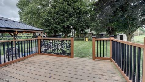 1750 Fairbrook Avenue NE East Canton OH 44730