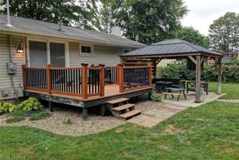 1750 Fairbrook Avenue NE East Canton OH 44730