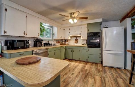 1750 Fairbrook Avenue NE East Canton OH 44730