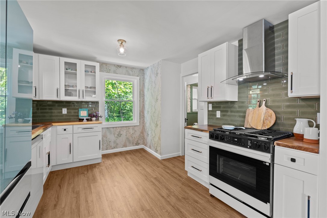 1913 Staunton Road Cleveland Heights OH 44118