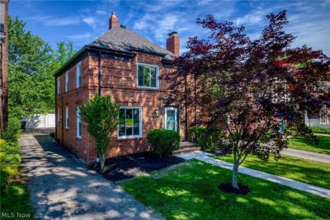 1913 Staunton Road Cleveland Heights OH 44118