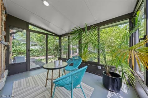 1913 Staunton Road Cleveland Heights OH 44118